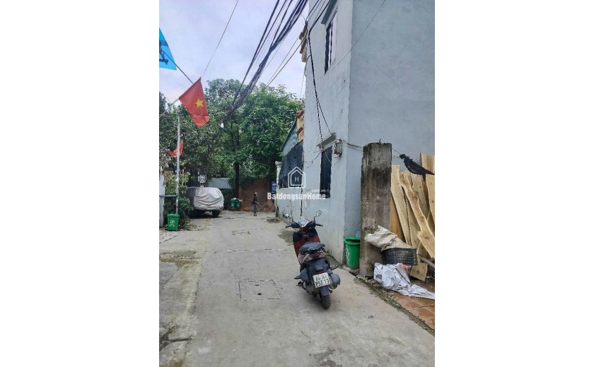 ĐẤT MẶT NGÕ THÔNG, (GIÁ NHỈNH 5 TỶ)KHU VỰC ĐANG PHÁT TRIỂN ĐÓN TƯƠNG LAI 